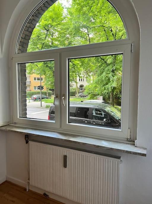Apartment Casa Luna 6 Min Hbf , Erdgeschosswohnung ,altbau *