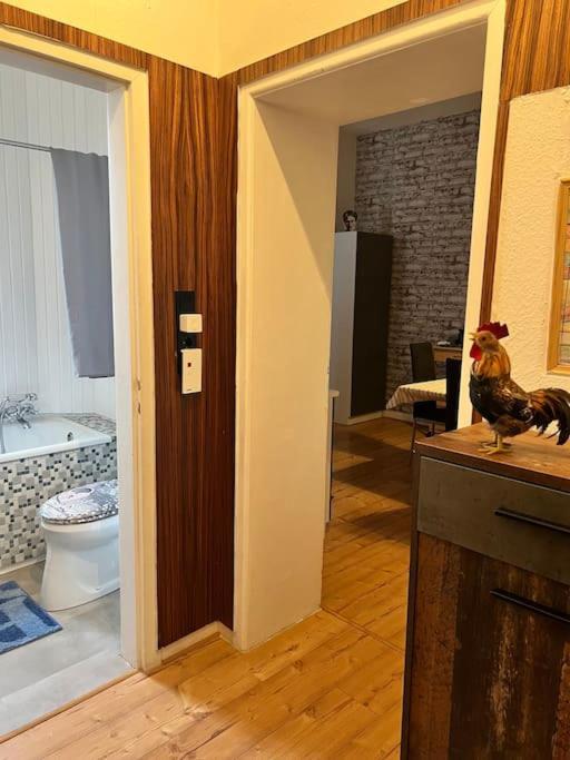 Apartment Casa Luna 6 Min Hbf , Erdgeschosswohnung ,altbau