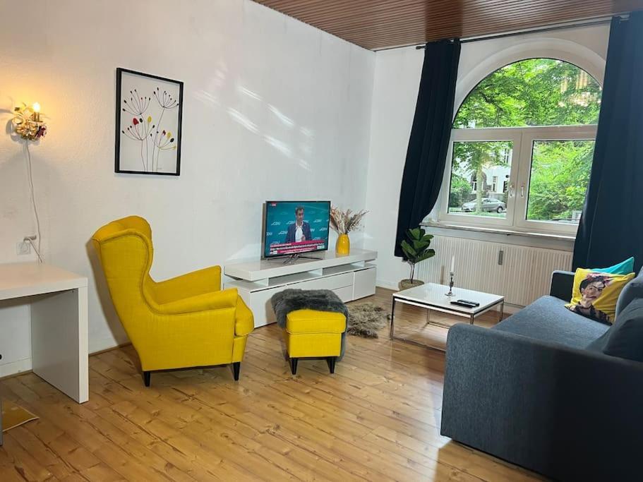 Apartment Casa Luna 6 Min Hbf , Erdgeschosswohnung ,altbau Duisburg